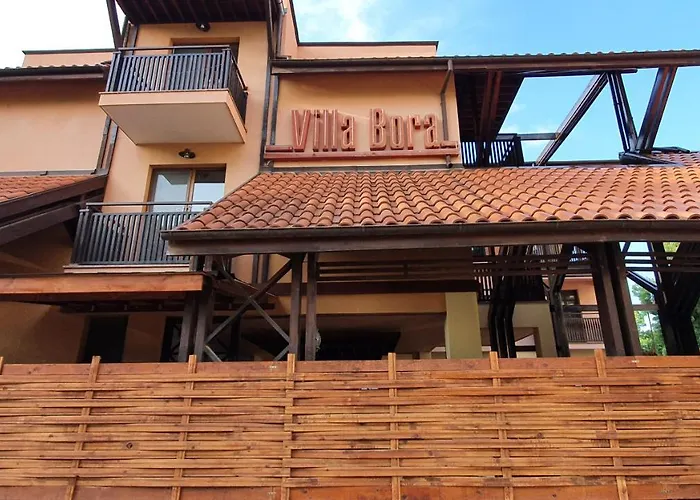 Bora 2* ساني بيتش